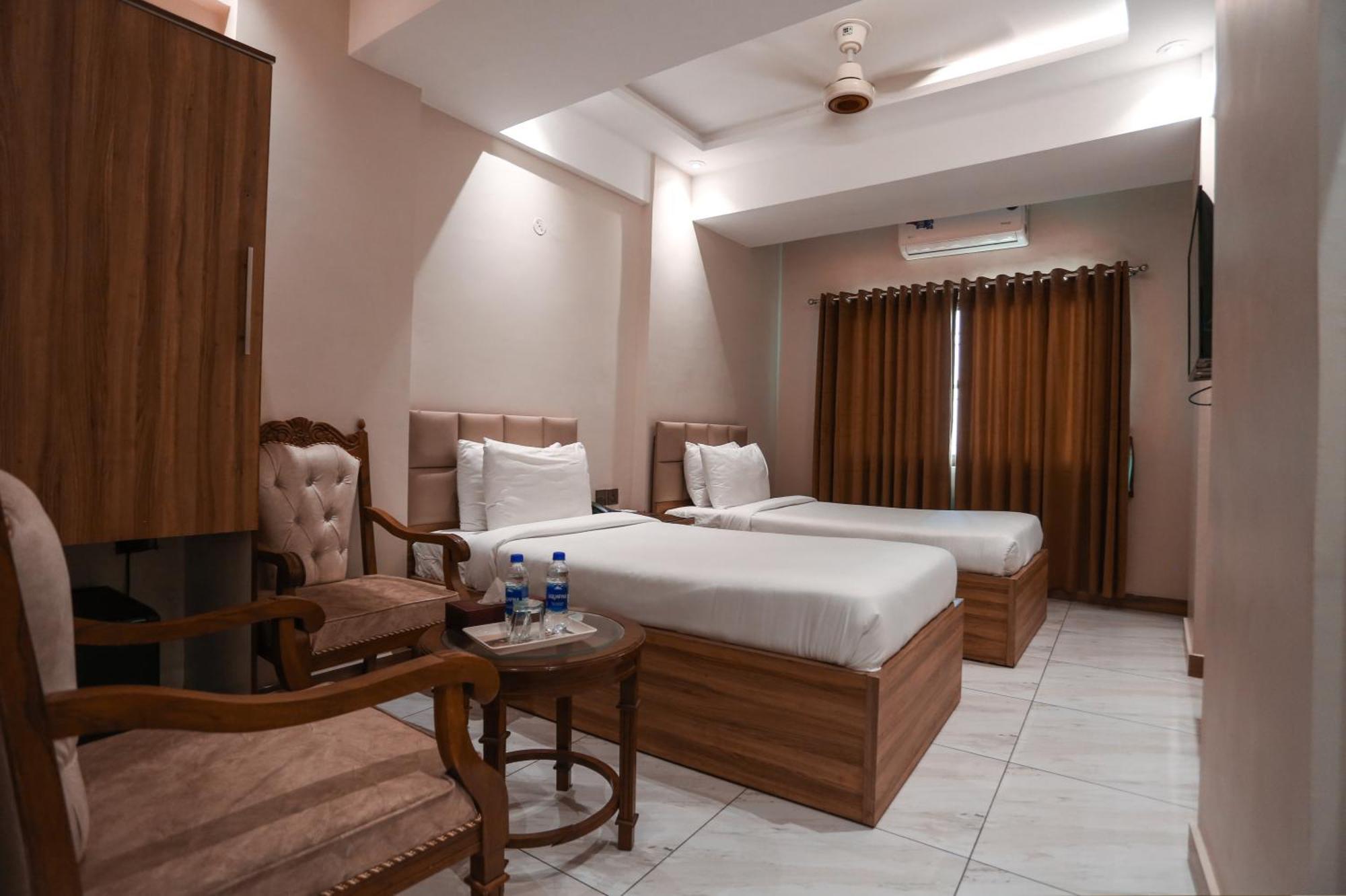 Hotel Pearl Inn 卡拉奇 外观 照片